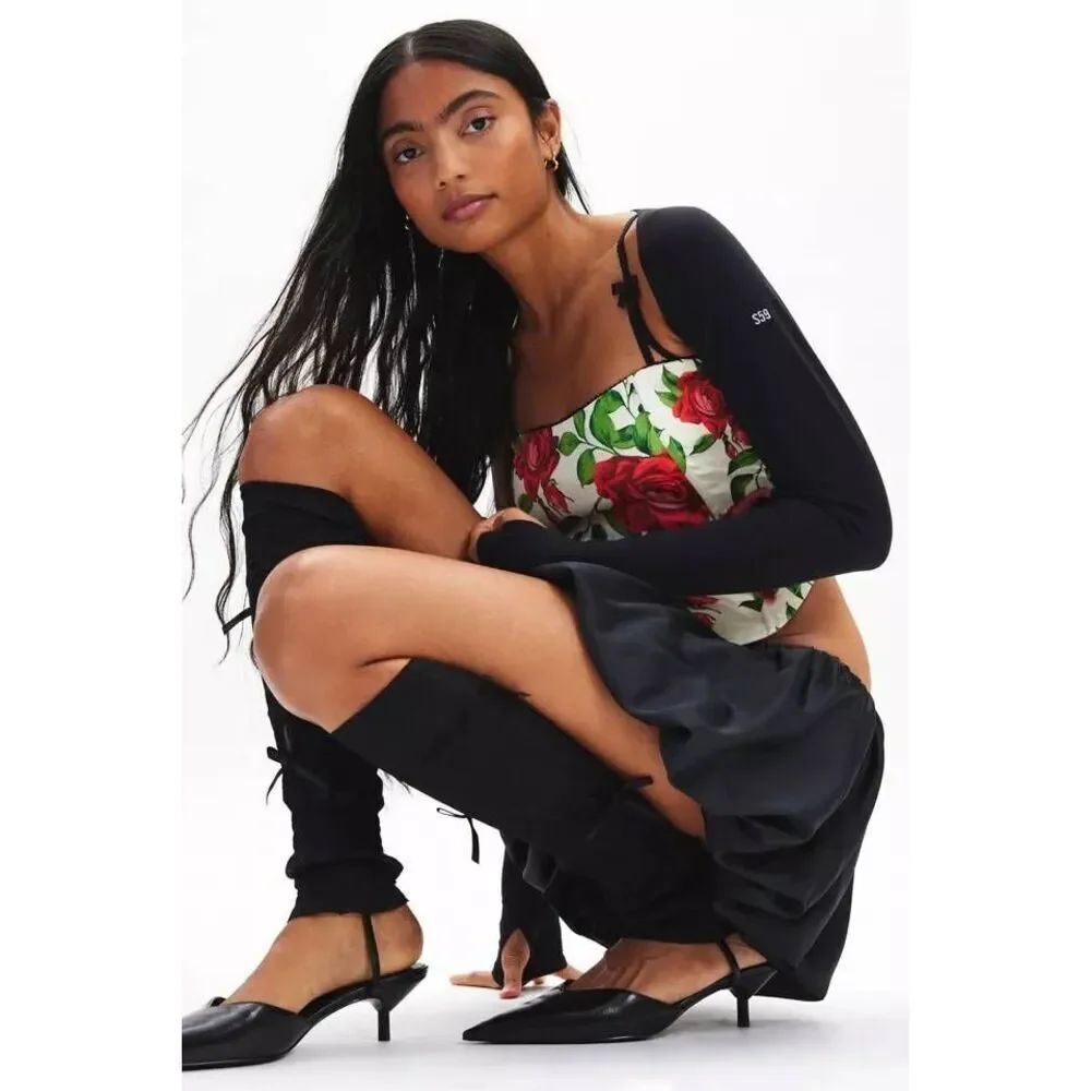 Urban Outfitters Lightweight Bow Leg Legwarmers